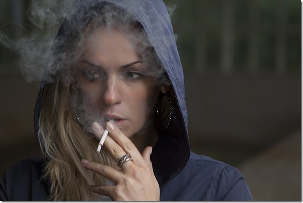 woman-918616_640_thumb